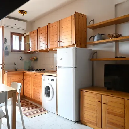 M419 - Marcelli, Bilocale Con Terrazzo E Aria Condizionata * Marcelli